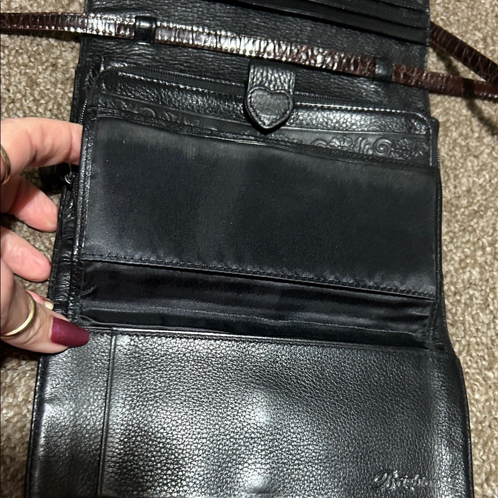 Brighton Two-Toned Crocodile Embossed Leather Brown & Black Crossbody Bag - Picture 4 of 9